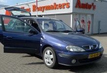 Renault Megane Station Blauw Wijchen Nijmegen (21)