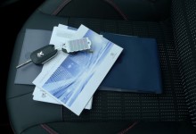 Peugeot 2008 donkergrijs automaat Wijchen Nijmegen (40)