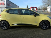 Renault Clio Geel Wijchen Nijmegen (18)