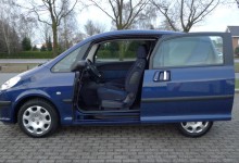 Peugeot 1007 (4)