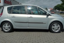 Renault Scenic (8)